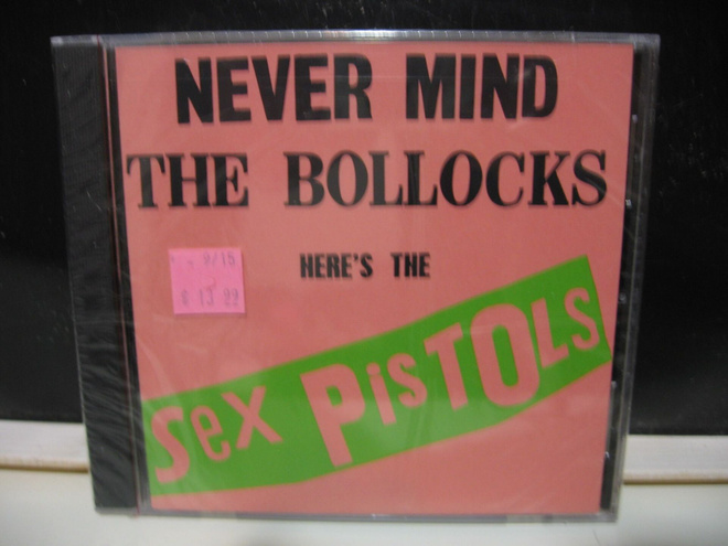 Sex Pistols: Never Mind The Bollocks (uusi/avaamaton) CD.