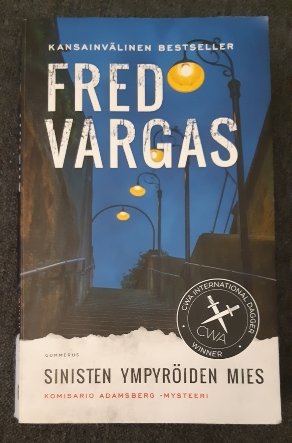 Fred Vargas - Sinisten ympyröiden mies
