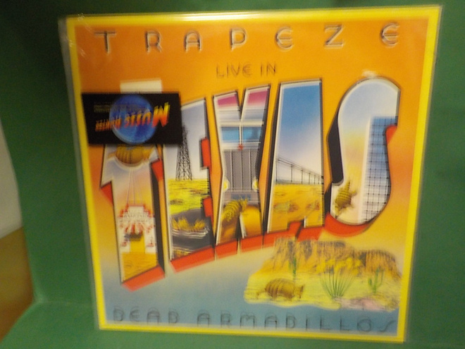 TRAPEZE - LIVE IN TEXAS, DEAD ARMADILLO M-/EX+ LP