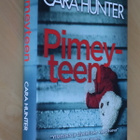 Cara Hunter : Pimeyteen ( 1.p. 2021 ) - pikkukuva 1