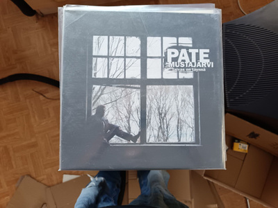 Pate Mustajärvi taivas on täynnä LP muoveissa