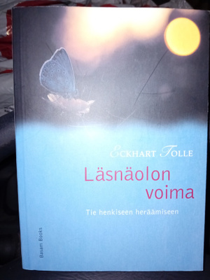 Tolle : Läsnäolon voima ( SIS POSTIKULU )