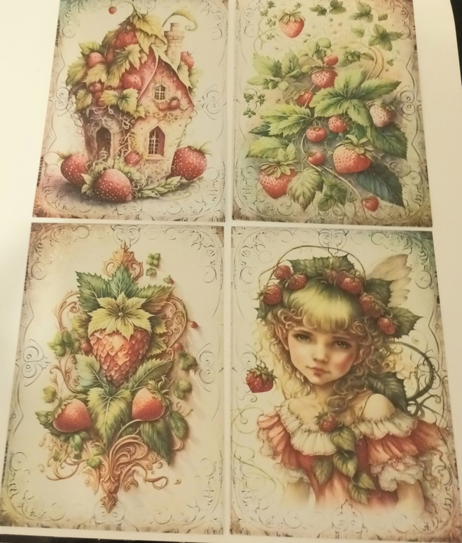 Korttikuvat MANSIKAT / 4 kpl -setti / A6