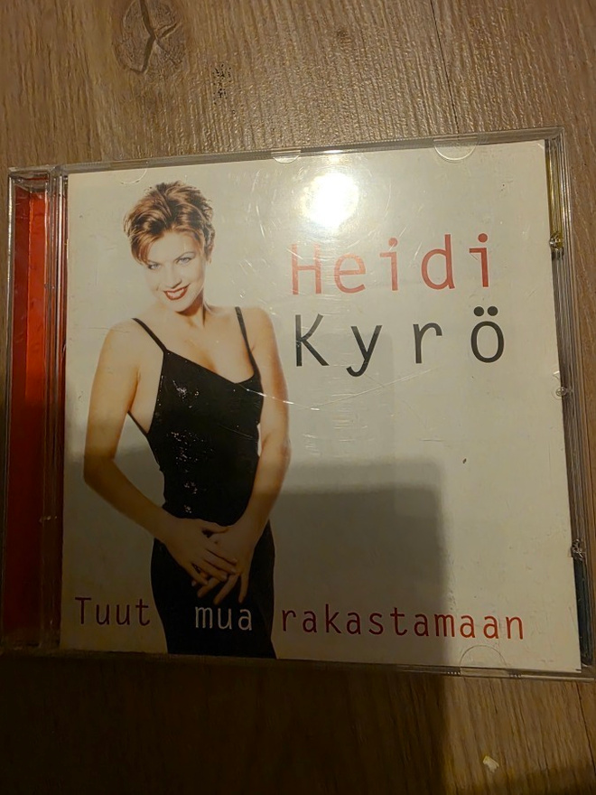 Heidi Kyrö - Tuut mua rakastamaan