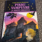 Pikku Vampyyri ja kreivi Dracula Angela Sommer-Bodenburg - pikkukuva 1