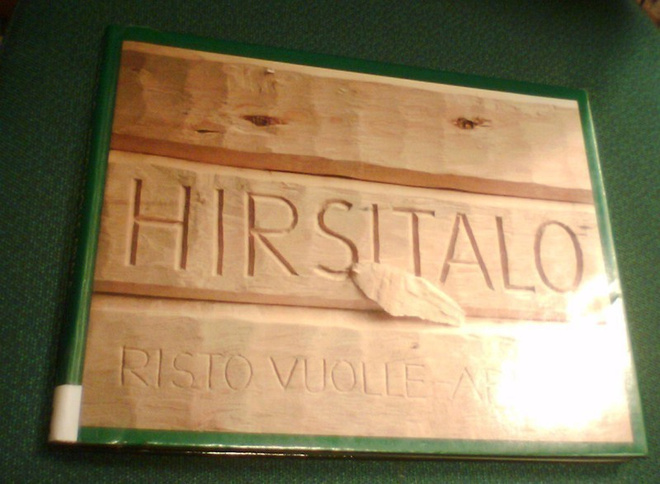 Risto Vuolle-Apiala: HIRSITALO (1996) Sis.p o s t i k u l u