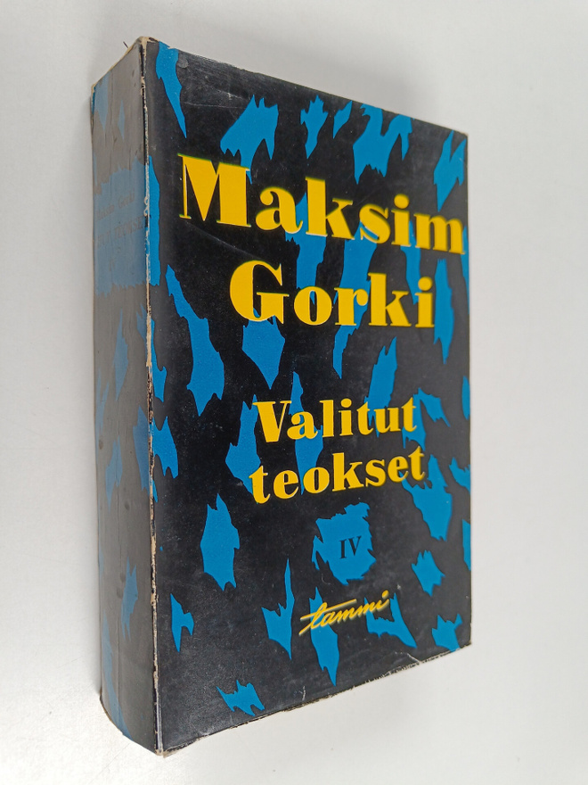 Maksim Gorki : Valitut teokset 4
