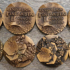 8 kpl Finlandia / Republica Finlandiae -pronssimitalit - pikkukuva 1