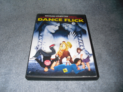 DANCE FLICK (Marlon Wayans)***