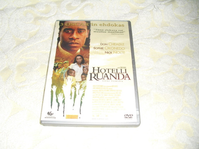 HOTELLI RUANDA (Don Cheadle) tositarina***