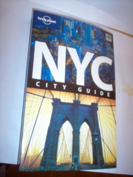 Lonely Planet matkaopas: NEW YORK City Guide (2010) Sis.pk:t