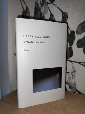 Harry Salmenniemi - Sydänhämärä 1.p.Uusi