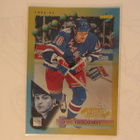1994-95 Score Gold Line Punched #136 Esa Tikkanen - pikkukuva 1