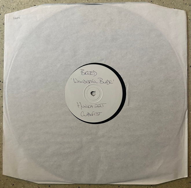 [12''] BREED: WONDERFUL BLADE