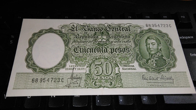 Argentiina 50 Pesos 1955-68 XF