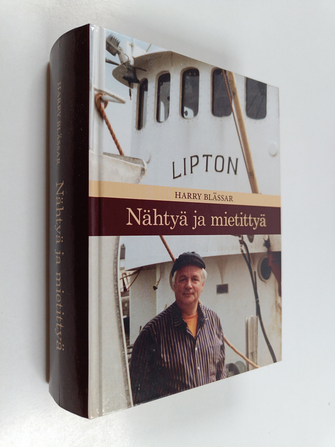 Harry Blässar : Nähtyä ja mietittyä (signeerattu, tekijän...