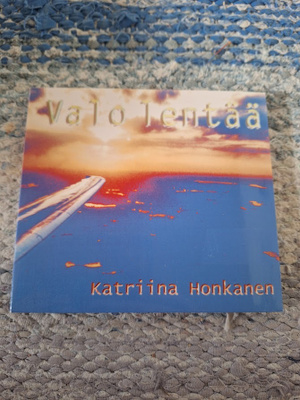 Katriina Honkanen-Valo Lentää