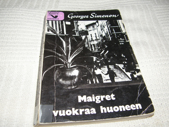 Georges Simenon Maigret vuokraa huoneen  -nid