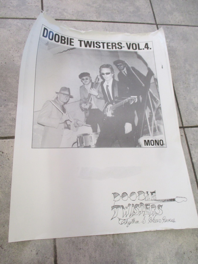 DOOBIE TWISTERS - vanha orig keikkajuliste
