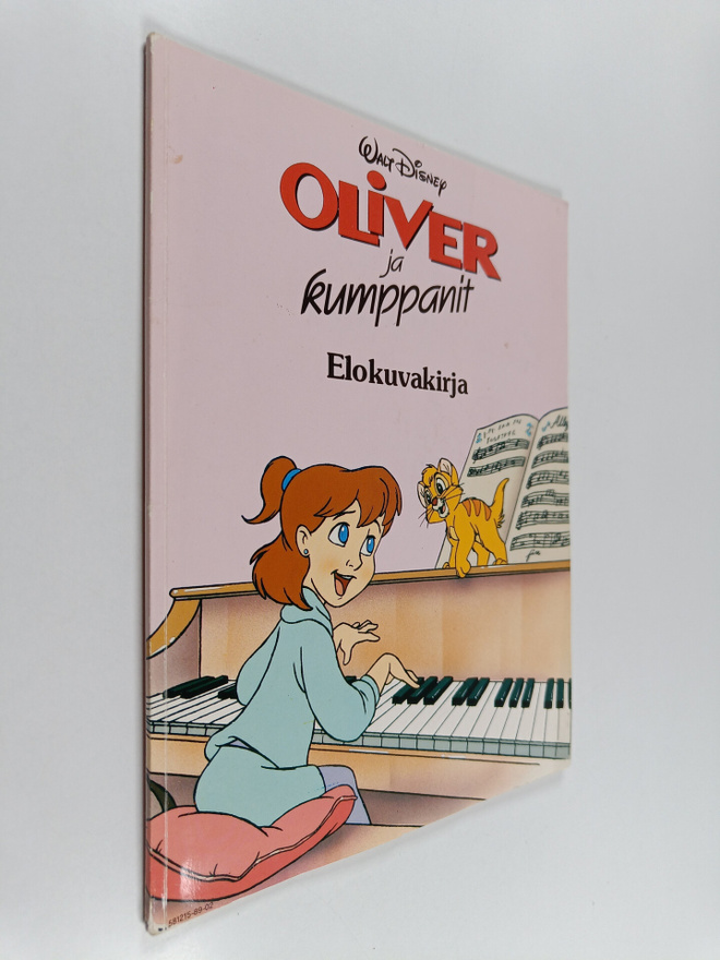 Walt Disney : Oliver ja kumppanit : elokuvakirja