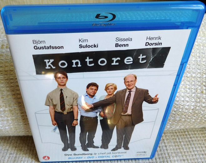 Kontoret 1. kausi [Blu-ray + DVD] (ei tekstitystä suomeksi)