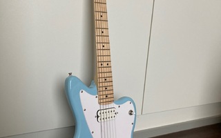 Squier Mini Jazzmaster HH sähkökitara. Kitara, lasten.