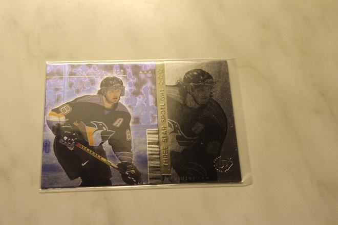 1998-99 UD Three Star Spotligth Jaromir Jagr #FX32