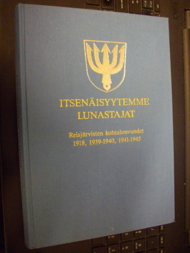 ITSENÄISYYTEMME LUNASTAJAT ( 1 p. 1990 ) Sis. postikulut