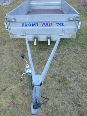Farmi 75 L Kipillinen perävaunu. Tässä vaunu pitkäksi aikaa.