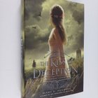 Mary E. Pearson : The kiss of deception - pikkukuva 1