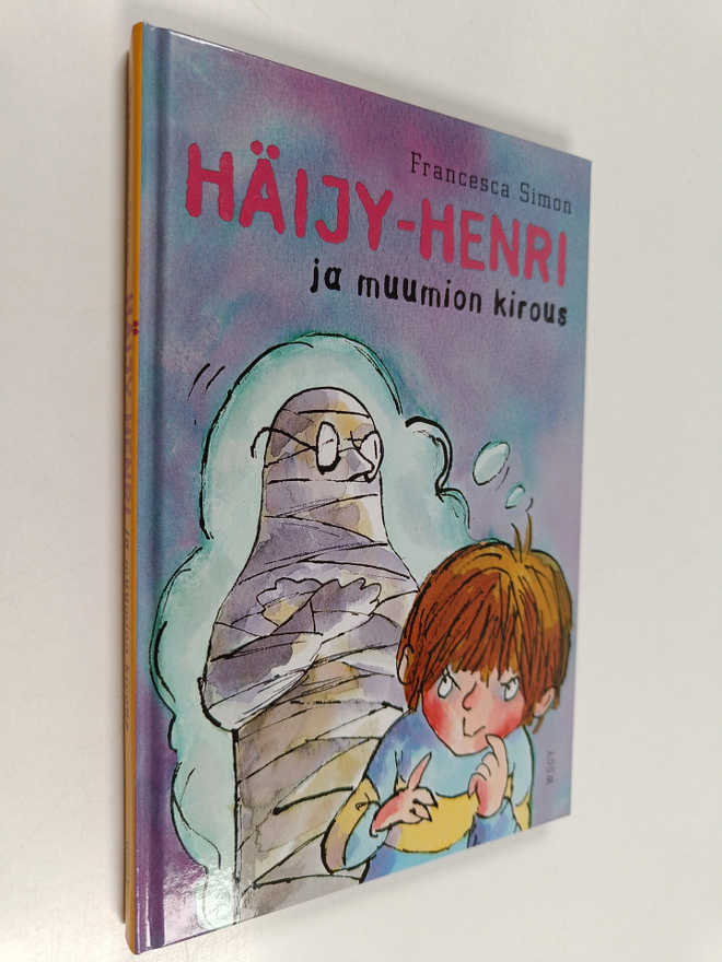 Francesca Simon : Häijy-Henri ja muumion kirous