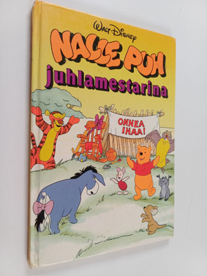 Walt Disney : Nalle Puh juhlamestarina : Disneyn satuluke...
