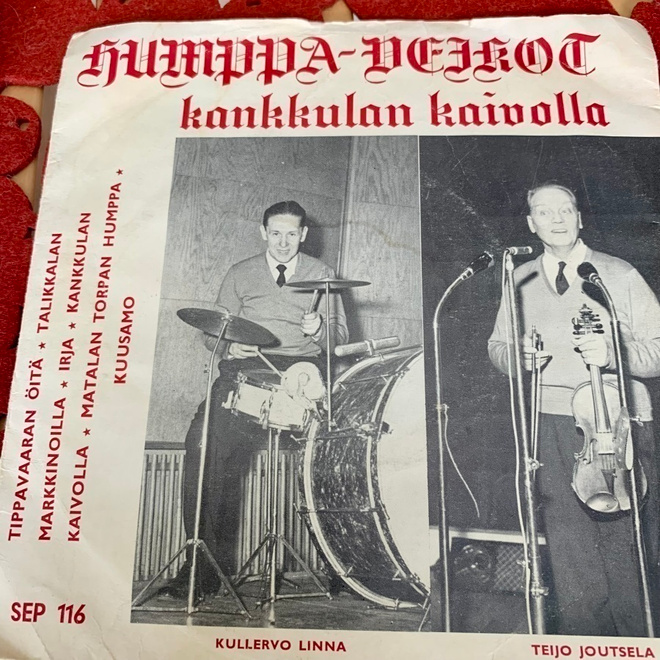 HUMPPA- VEIKOT: Kankkulan kaivolla- EP * KANSI