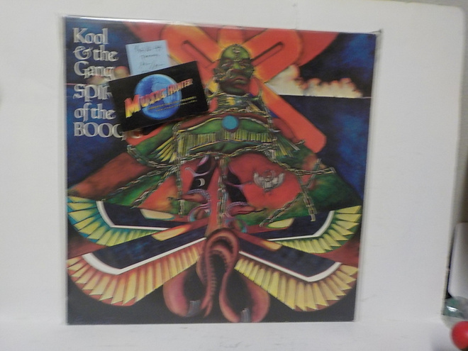 KOOL AND THE GANG - SPIRIT OF THE... M-/M- UK 1975 LP
