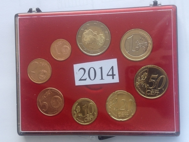 Suomi   Euro kolikkosarja - v 2014   Kl, 9/10  Katso kuvaus.
