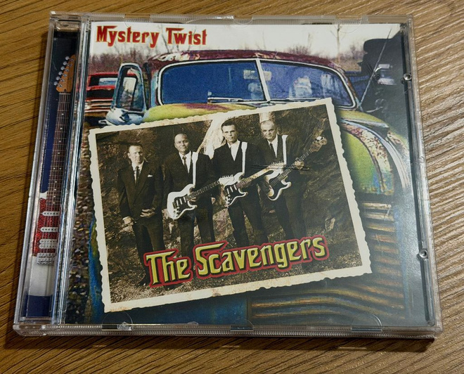 The Scavengers  Mystery Twist Cd 20089