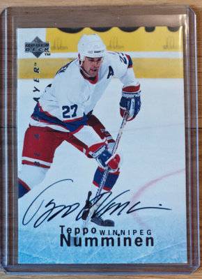 Teppo Numminen 1995-96 UD Be a Player Auto