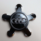 Audi vannekeskiöt – 5 – sakarainen, Kromi-musta – 116mm - pikkukuva 2