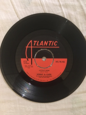 (7") Sonny & Cher - Little Man / Monday
