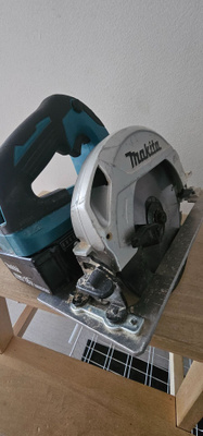 Makita DHS 660 käsisirkkeli(oikean kätinen)