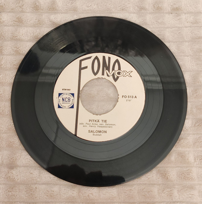Salomon Pitkä Tie 7"Single