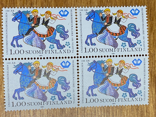 NUORISOLIIKE 100 VUOTTA NELIÖ**