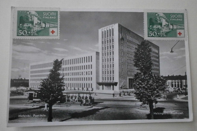 Helsinki, Postitalo, raitiovaunu pysäkillä p. 1944, SPR-merk
