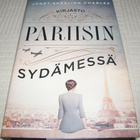 Janet Skeslien Charles Kirjasto Pariisin sydämessä -sid - pikkukuva 1