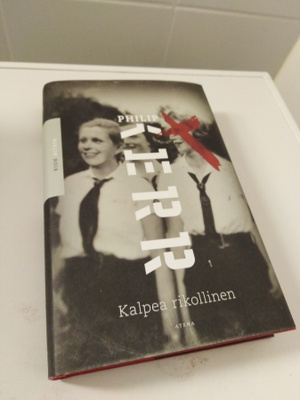 Philip Kerr: Kalpea rikollinen