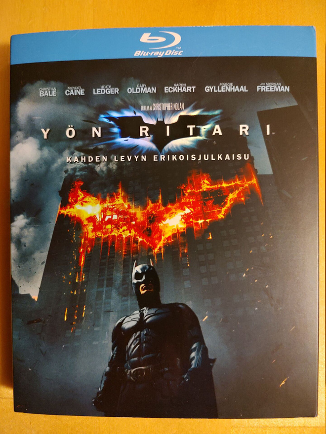 Yön ritari - kahden levyn erikoisjulkaisu Blu-ray slipcase