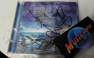 IRON MAIDEN - BRAVE NEW WORLD CD NELJÄLLÄ NIMMARILLA