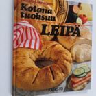Barbro Lönnegren : Kotona tuoksuu leipä - pikkukuva 1