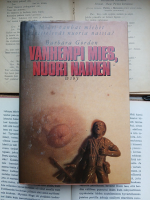 Barbara Gordon - Vanhempi mies, nuori nainen (sid.)