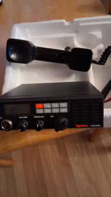 VXE 200 puhellin